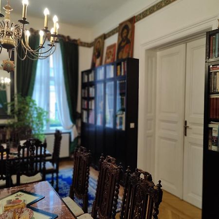 Luxury Near Castle Hotel Виена Екстериор снимка