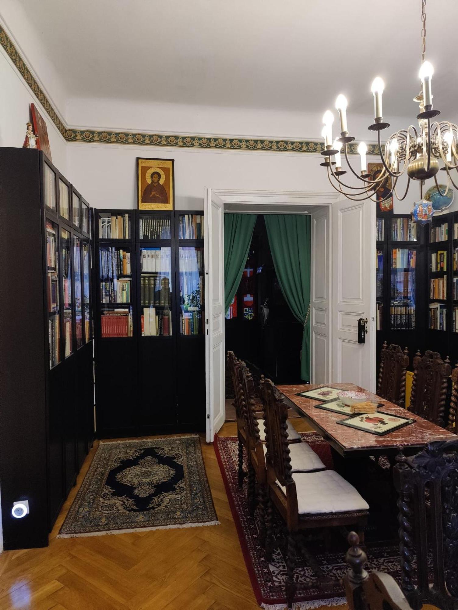 Luxury Near Castle Hotel Виена Екстериор снимка
