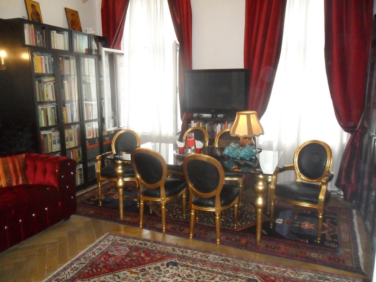 Luxury Near Castle Hotel Виена Екстериор снимка